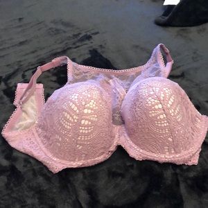 Victoria Secret Bralette  Like New Condition SZ 38D
